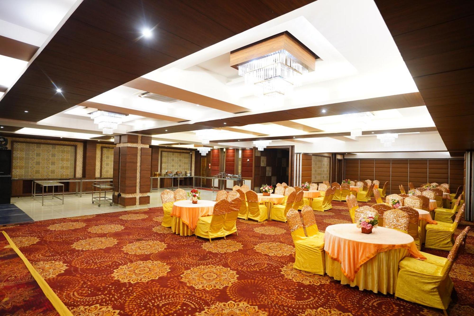 Hotel Classic Residency Kālka 외부 사진