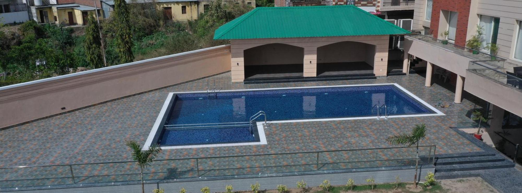 Hotel Classic Residency Kālka 외부 사진