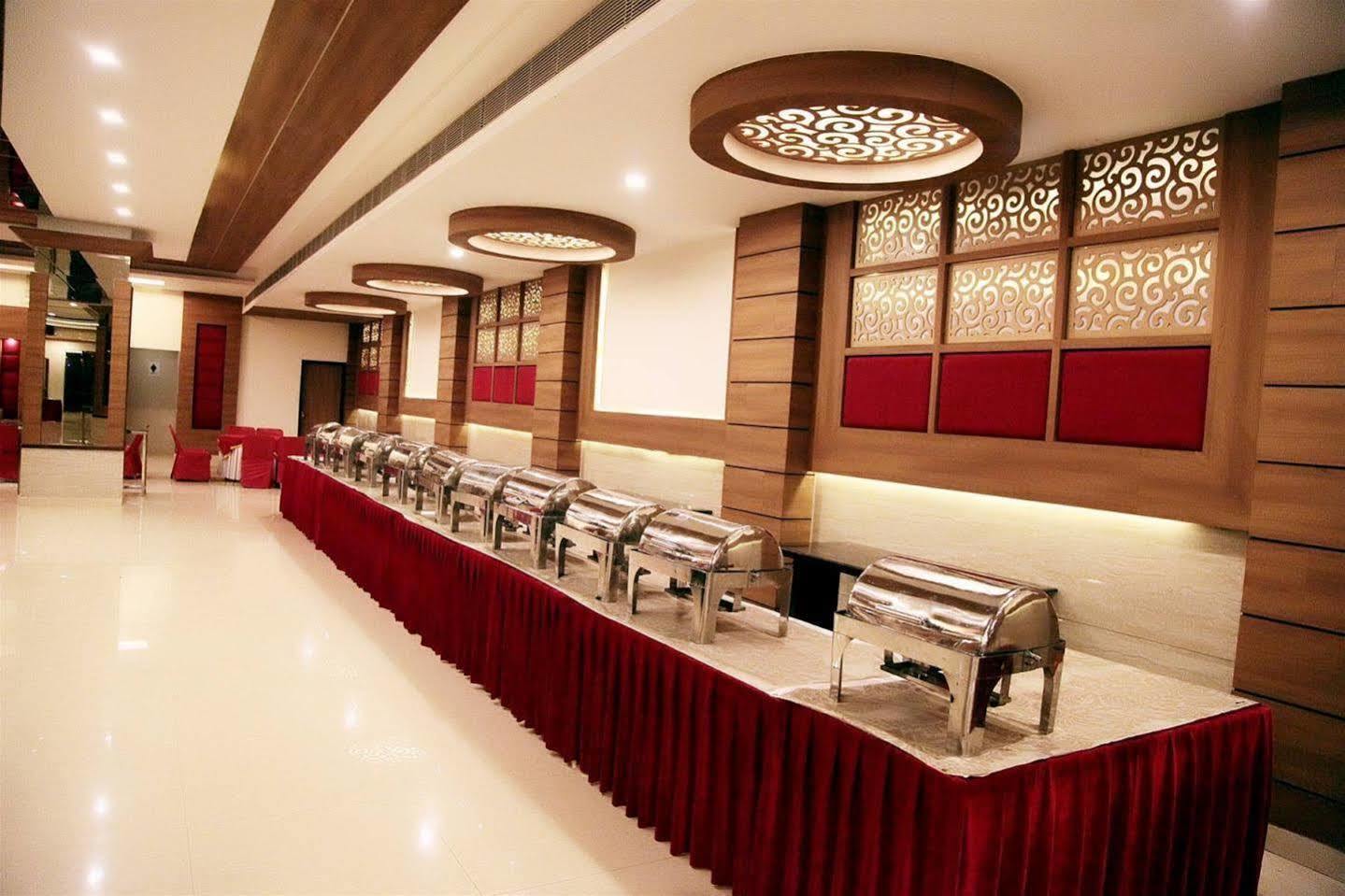 Hotel Classic Residency Kālka 외부 사진